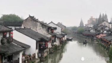 逃出华丽的房子